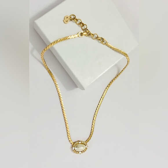 Vintage Christian Dior Faux Pearl + Crystal Necklace CD Chain Signed Adjustable - Picture 4 of 9